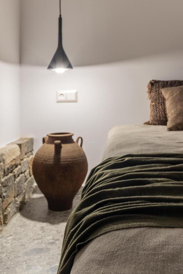 Wave, An Idyllic Seafront Suite By Nirousuites Kokkini Hani エクステリア 写真