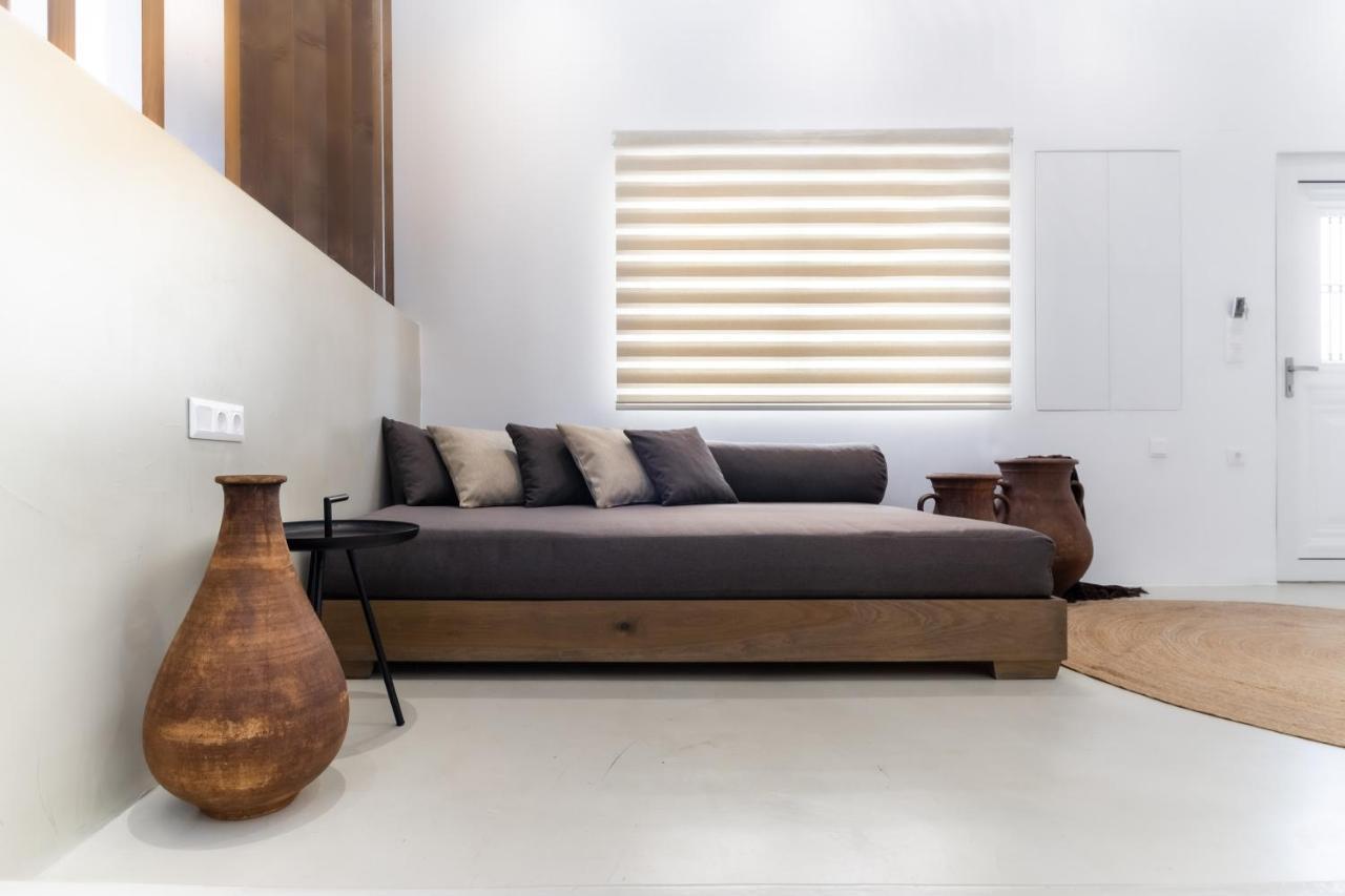 Wave, An Idyllic Seafront Suite By Nirousuites Kokkini Hani エクステリア 写真