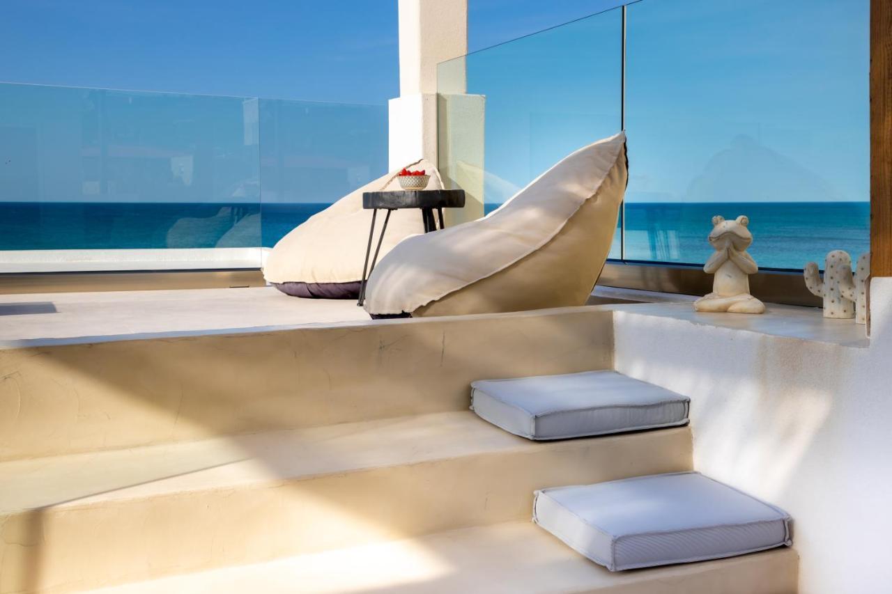 Wave, An Idyllic Seafront Suite By Nirousuites Kokkini Hani エクステリア 写真